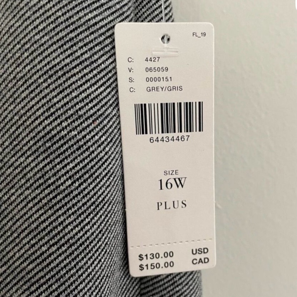 Anthropologie NWT
Maeve Flare Split Hem Pants Twill Gray Flared Pants Size 16 - Picture 3 of 9